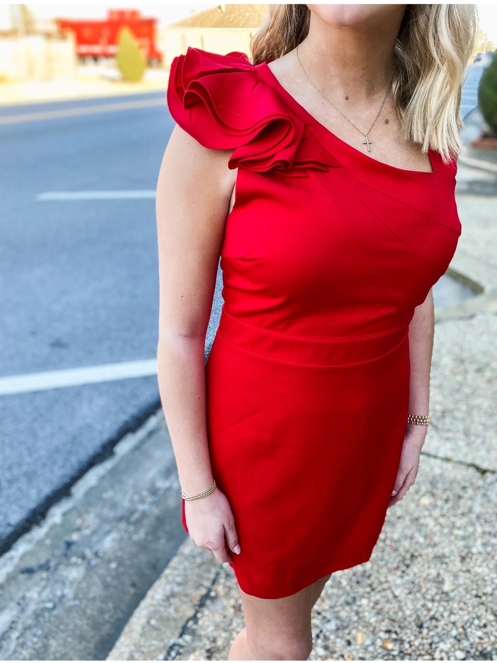 Red One-Shoulder Ruffle Sheath Dress - Picture 3 of 4